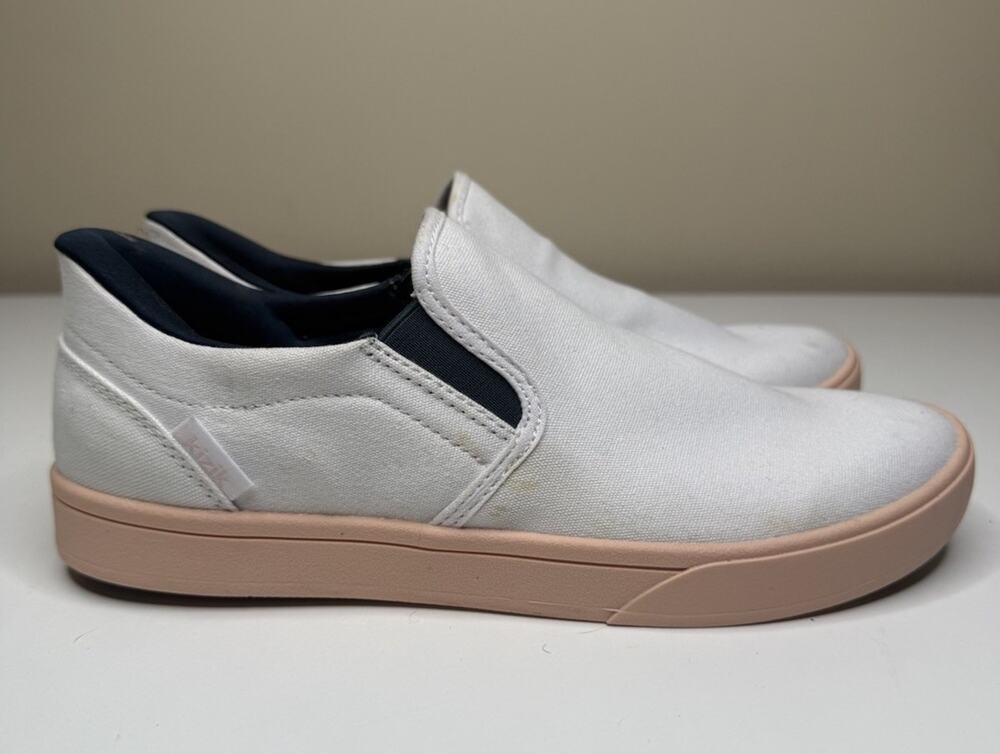 Kizik Venice Sneaker Unisex Womens 8.5 Mens 7 White Canvas Slip On Casual Loafer